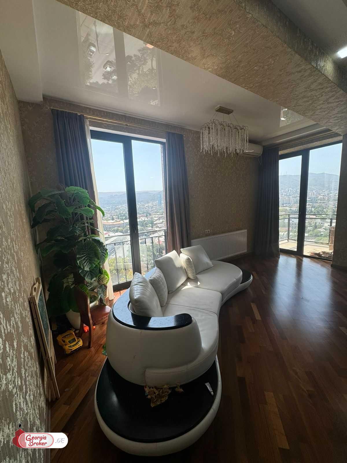 nearly repaired 4-room apartment for sale